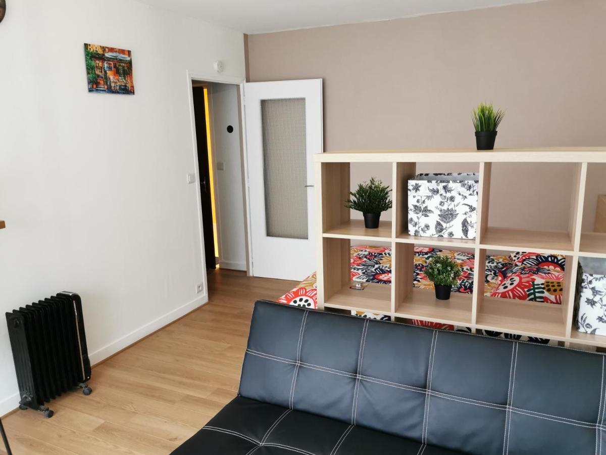 Charmant Studio + Parking Leilighet Orléans Eksteriør bilde